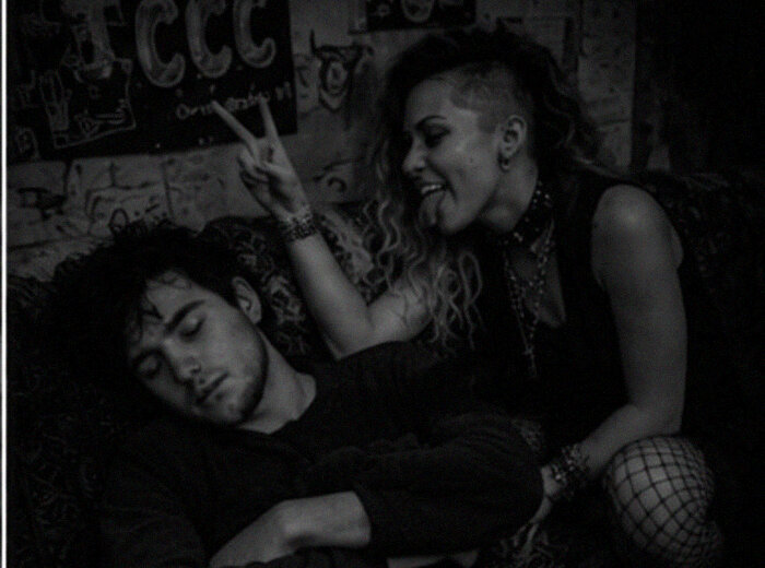 victor and kira — late night